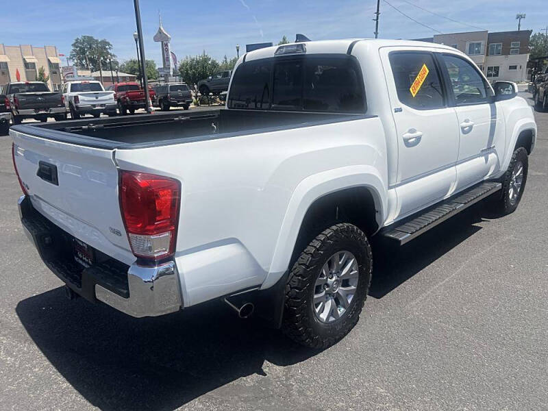 2017 Toyota Tacoma