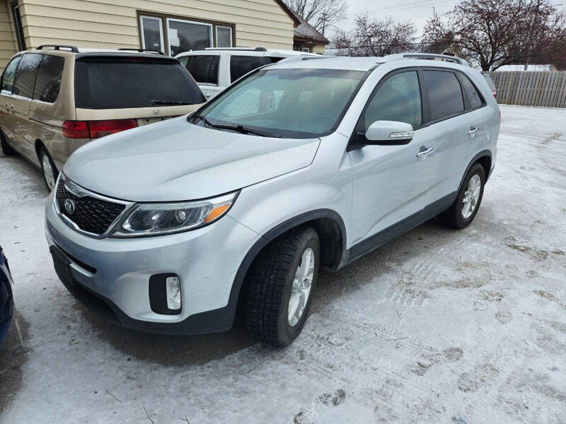 2015 Kia Sorento for sale at Short Line Auto Inc in Rochester MN