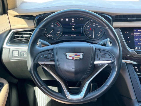 2024 Cadillac XT6 Sport