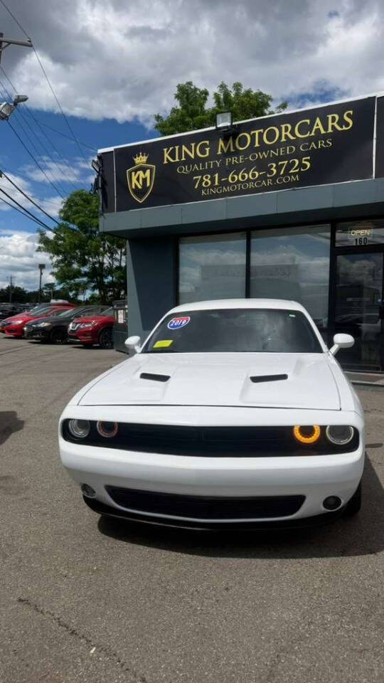 White 2019 Dodge Challenger SXT SXT 2dr Coupe 2