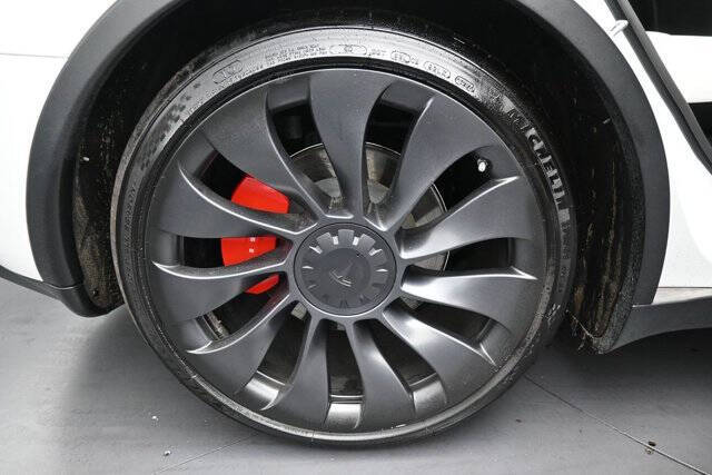 2023 Tesla Model Y Performance