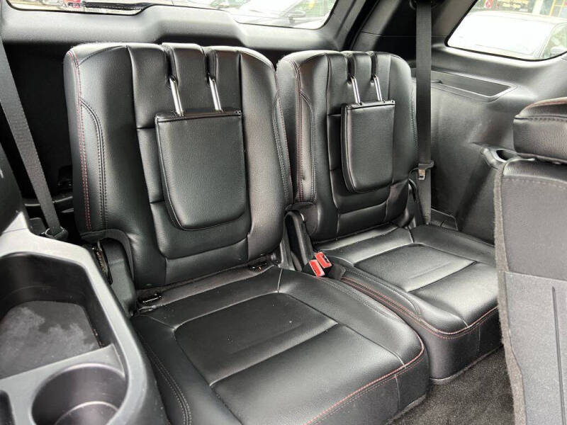 2016 Ford Explorer Sport