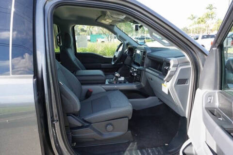 2025 Ford F-150 Lightning XLT