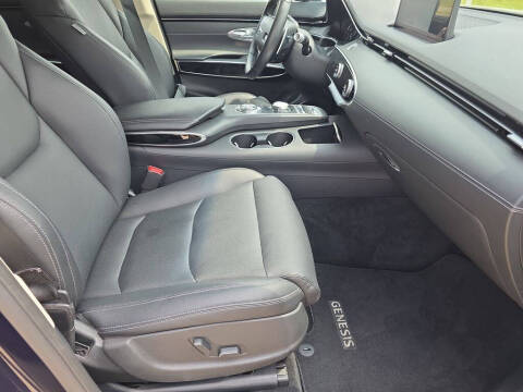 2025 Genesis GV70 2.5T Standard