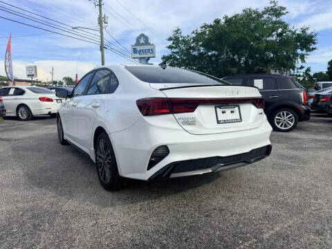 2023 Kia Forte GT-Line
