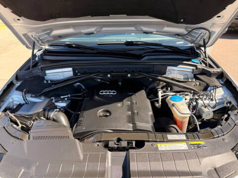 2013 Audi Q5 2.0T quattro Premium