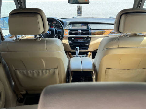 2009 BMW X5 xDrive30i