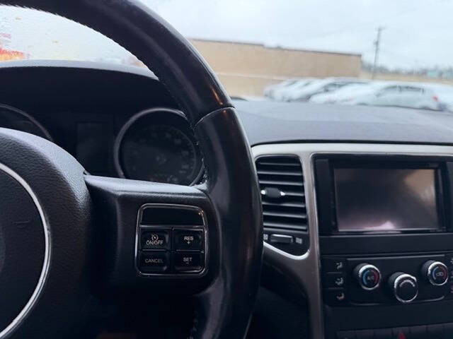 2012 Jeep Grand Cherokee Laredo