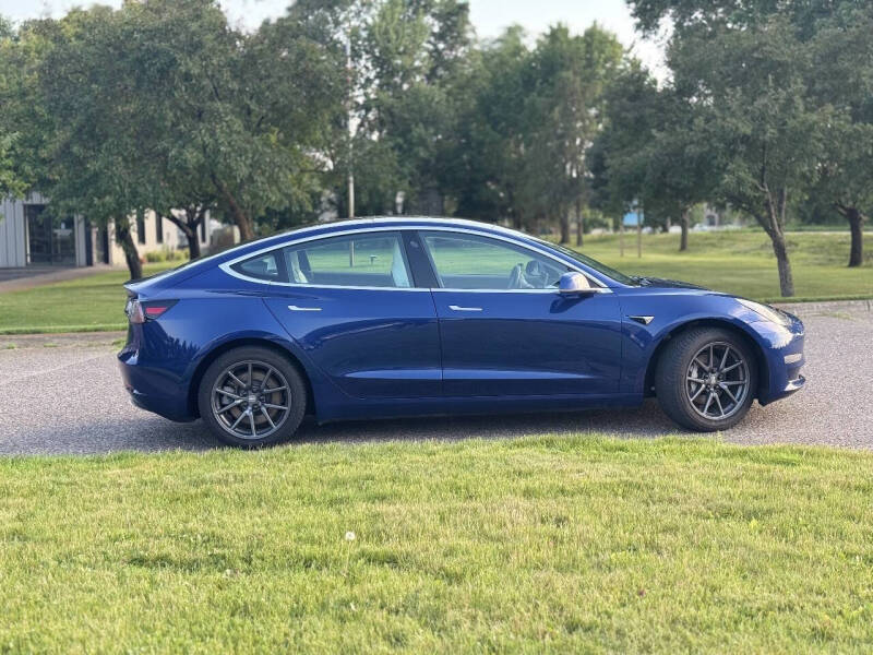 2019 Tesla Model 3 Standard Range Plus