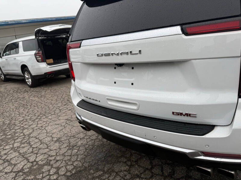 2025 GMC Yukon XL Denali