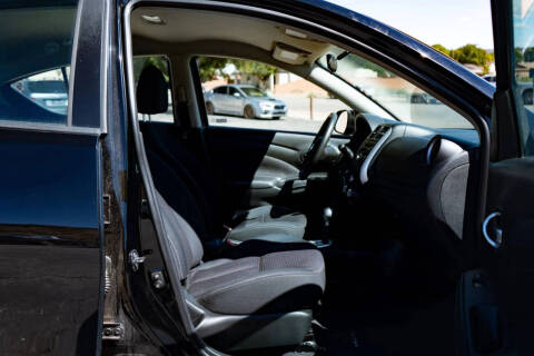 2014 Nissan Versa 1.6 S