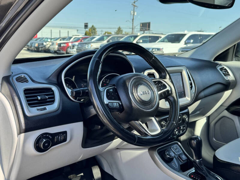 2017 Jeep Compass Latitude