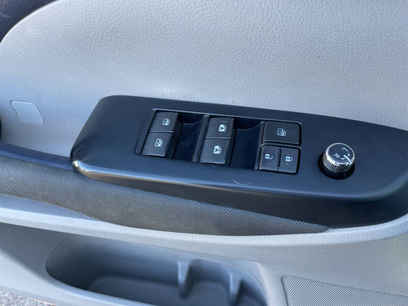 2019 Toyota Highlander LE Plus