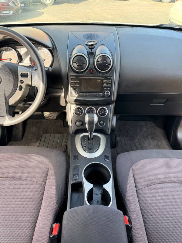 2012 Nissan Rogue SV