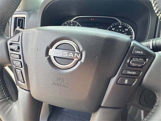 2025 Nissan Frontier SV