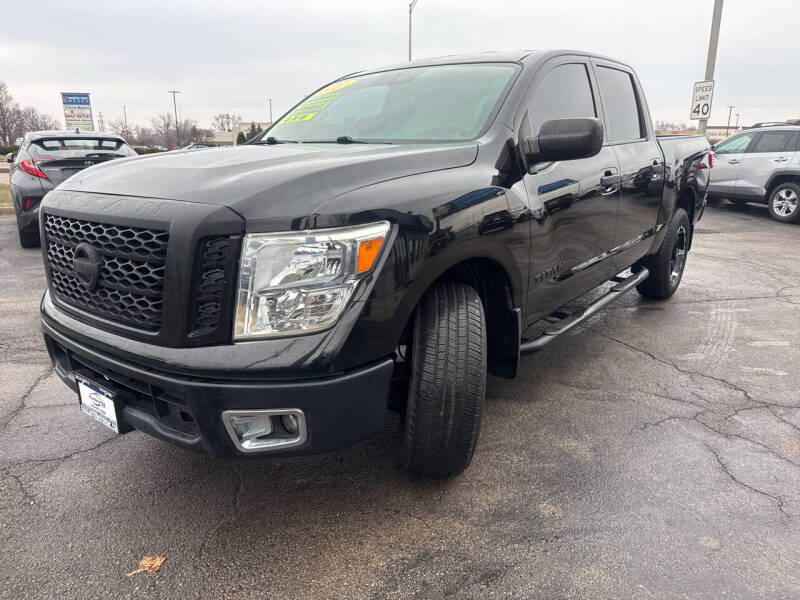 2017 Nissan Titan S