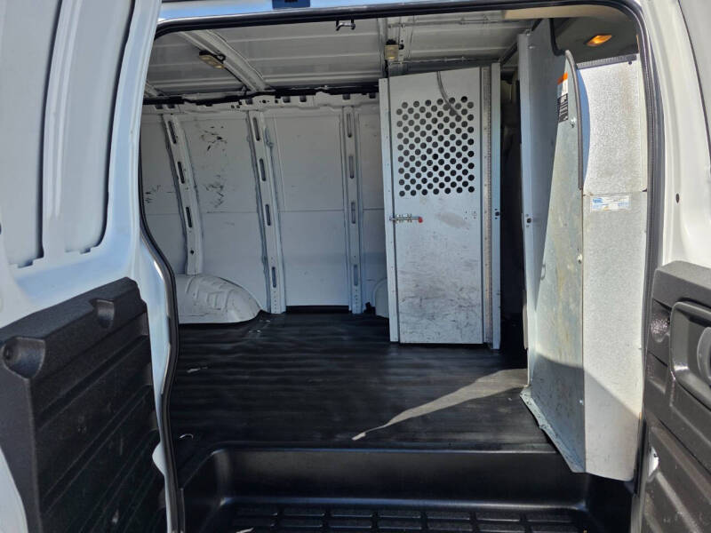 2020 Chevrolet Express 2500