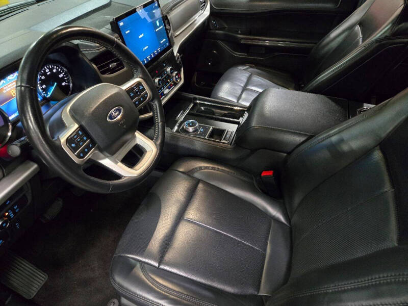 2022 Ford Expedition XLT