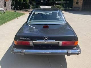 1986 Mercedes-Benz 560-Class 560 SL