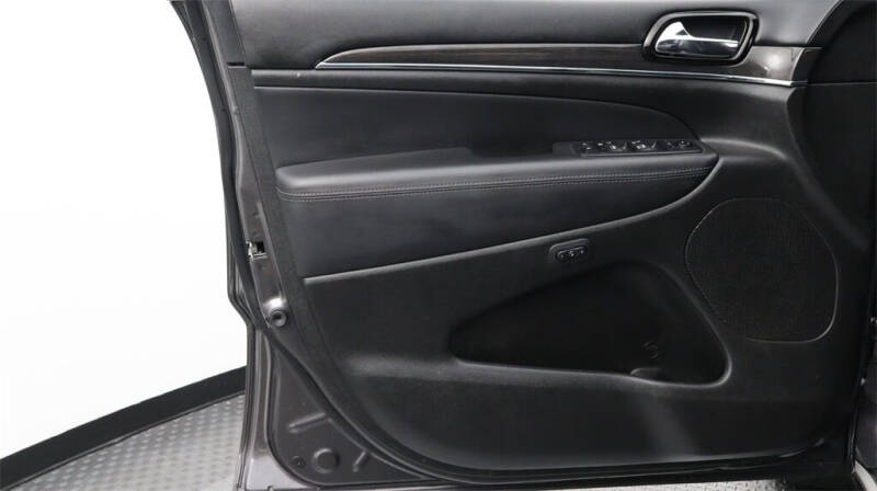 2020 Jeep Grand Cherokee Overland