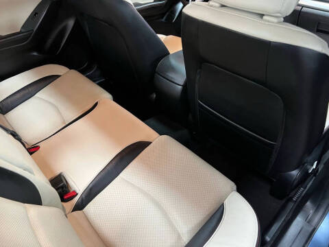 2015 Mazda MAZDA3 s Grand Touring