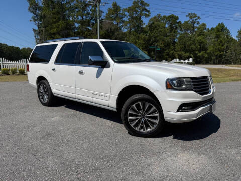2017 Lincoln Navigator L Select