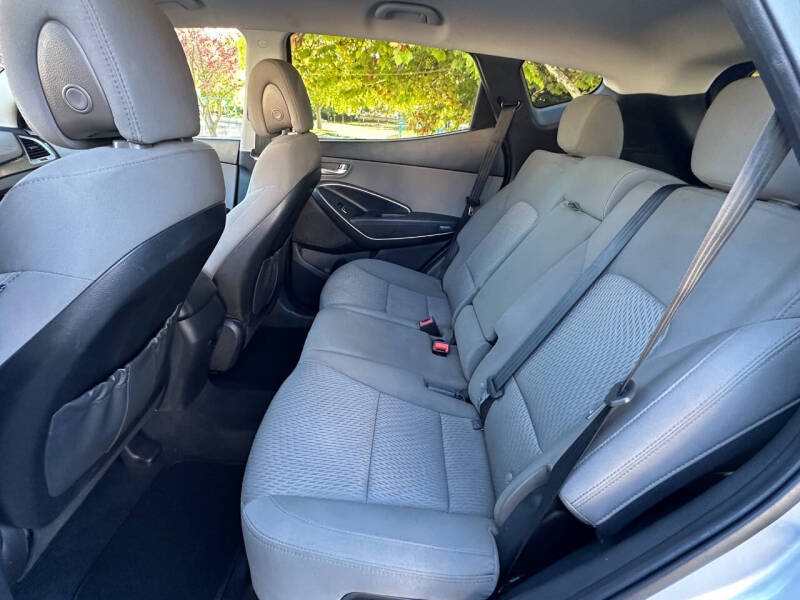 2017 Hyundai Santa Fe Sport 2.4L