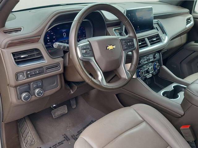 2024 Chevrolet Suburban LT
