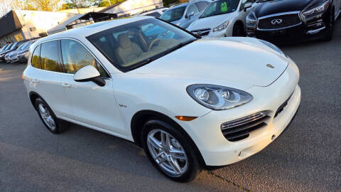 2012 Porsche Cayenne S Hybrid