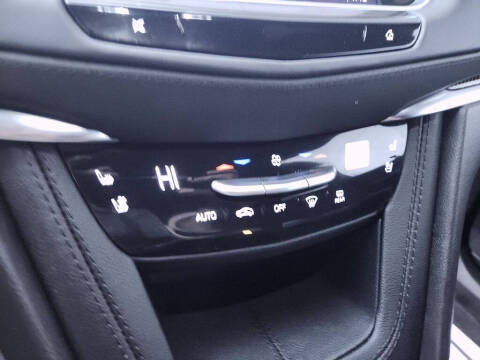 2024 Cadillac XT5 Sport