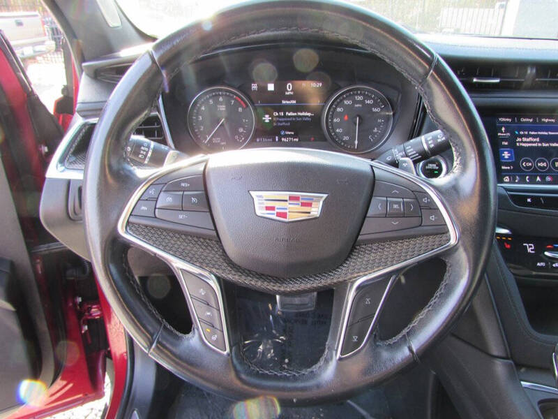 2020 Cadillac XT5 Sport