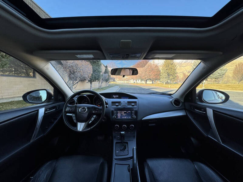 2013 Mazda MAZDA3 i Grand Touring