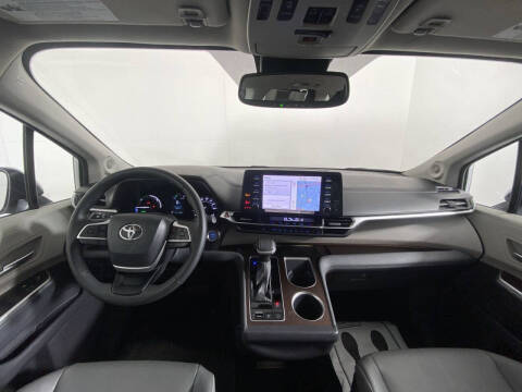 2024 Toyota Sienna XLE 7-Passenger