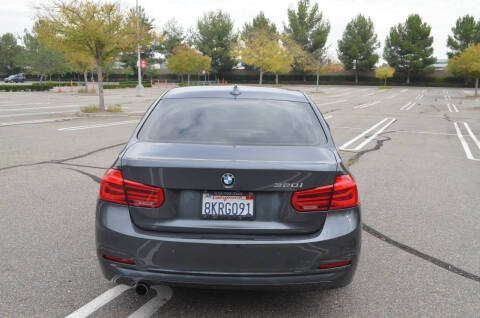 2016 BMW 3 Series 320i