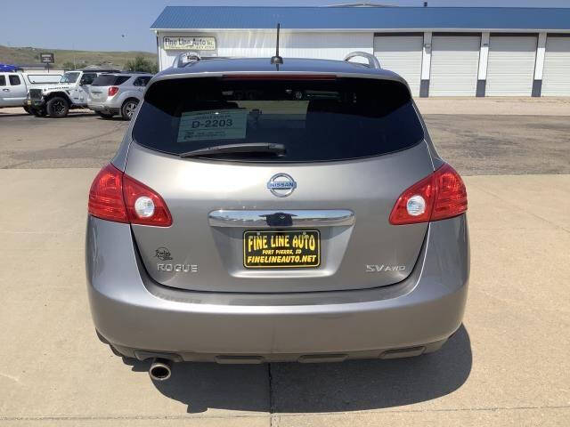 2011 Nissan Rogue SV