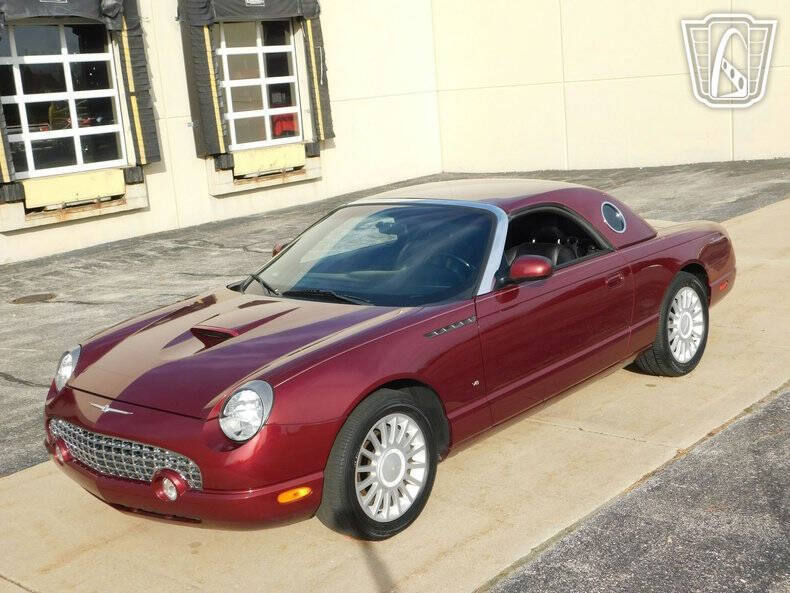 2004 Ford Thunderbird Deluxe