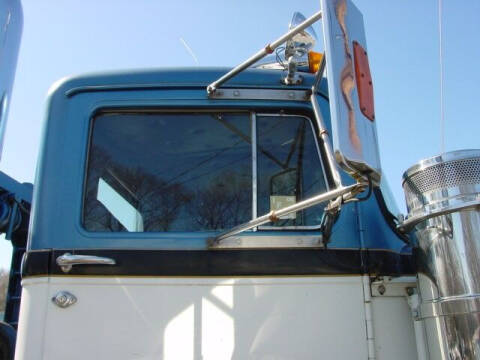 1964 Autocar Wrecker