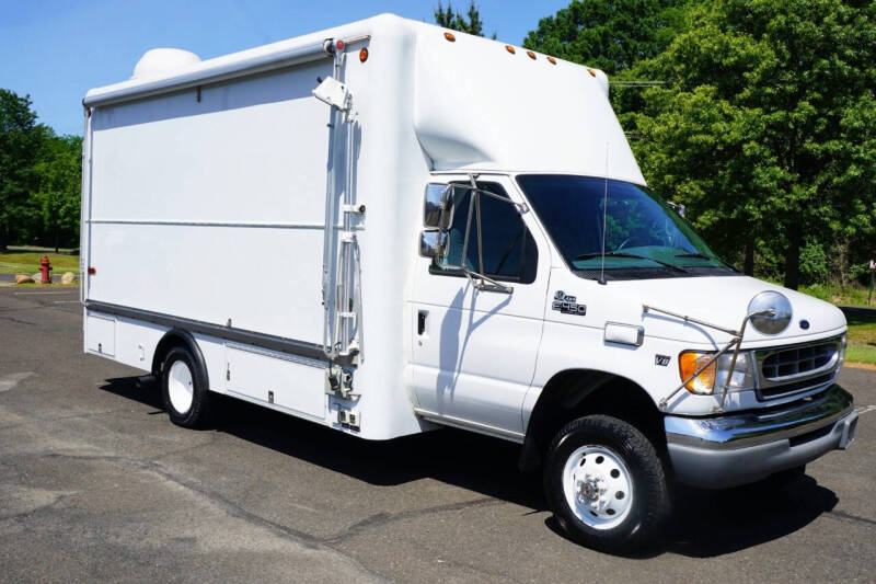 1999 Ford Econoline's photo