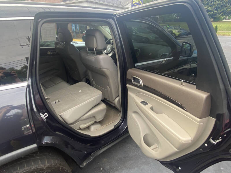 2012 Jeep Grand Cherokee Laredo