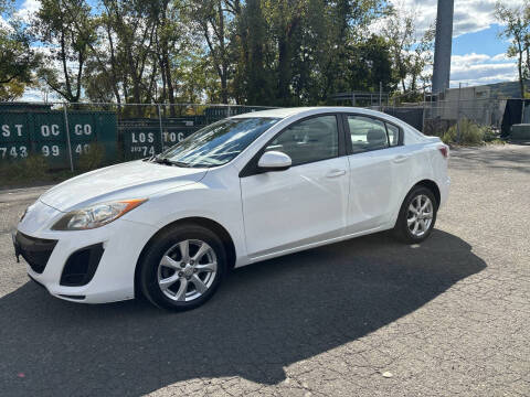 2011 Mazda MAZDA3 i Touring