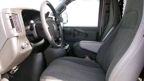 2024 Chevrolet Express 2500