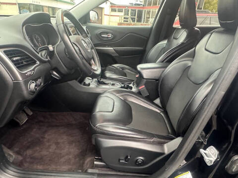 2019 Jeep Cherokee Latitude Plus