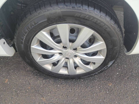 2013 Toyota Corolla LE