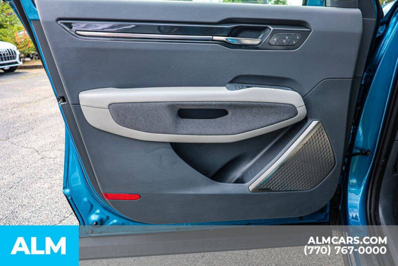 2024 Kia EV9 Land