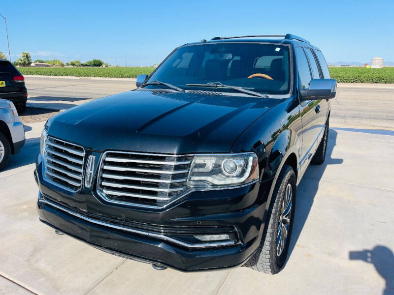 2017 Lincoln Navigator Select