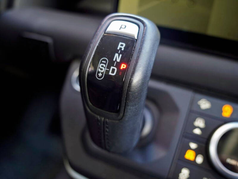2023 Land Rover Defender 130 S
