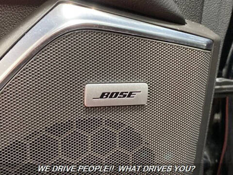 2016 Cadillac Escalade Luxury Collection