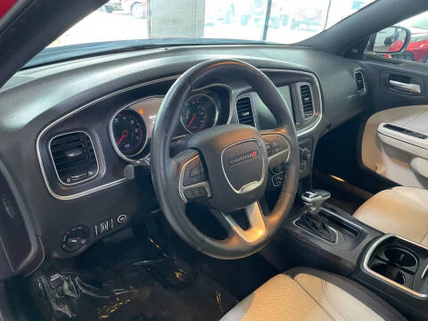 2015 Dodge Charger SXT