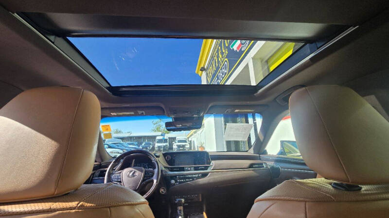 2021 Lexus ES 350 Luxury