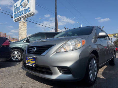 2012 Nissan Versa